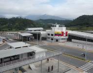 El Centro Binacional de Atención Fronteriza Macará–La Tina inició sus operaciones en junio de 2023.