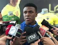 Se trata de Justin Cornejo de 18 años, Leonardo Yánez de 19 años y Víctor Carabalí de 20, los tres han trabajado bajo el mando de Jorge Célico en la sub 17 y sub 20.