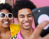 Según los dentistas es entendible que la gente quiera una sonrisa perfecta, pero también es necesario tener una sonrisa sana.