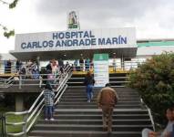 Exteriores del Hospital Carlos Andrade Marín, en Quito.