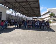 Desde este lunes 5 de julio, inició la vacunación para las personas desde los 55 hasta los 49 años de edad, un grupo etario por día. Salud Ecuador/Archivo