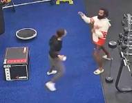 Nashali Alma logró escapar del gimnasio.