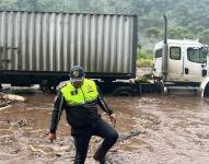 Cierran vía Alóag - Santo Domingo.