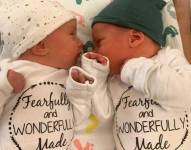 Lydia Ann y Timothy Ronald Ridgeway nacieron el 31 de octubre de 2022.