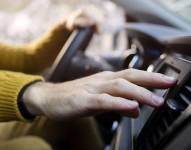 Un estudio revela alarmante presencia de microplásticos en el aire de casas y autos