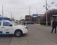 Un muerto y tres heridos dejó un ataque cerca de una discoteca en el norte de Guayaquil.