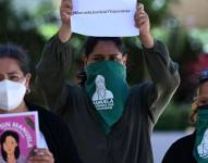 Representantes del Colectivo Feminista asisten a a la audiencia de la Corte Interamericana de Derechos Humanos en marzo de 2021.