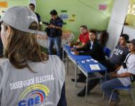 Observadores electorales en una imagen de archivo.