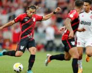 Copa Libertadores: jugador de Atl. Paranaense que fue pasabolas en el Monumental