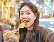 Fotografía de la periodista coreana Yuna Ku.