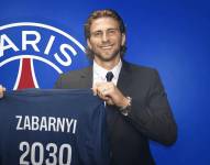 Ilya Zabarni, nuevo defensor del PSG.