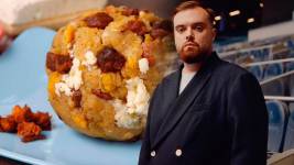 Las votaciones entre Ecuador y Guatemala varian en cada red social.