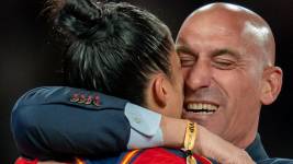 Luis Rubiales y Jenni Hermoso.