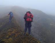 Policías y bomberos de Latacunga, Ambato, Baños de Agua Santa y Quito buscaban al joven.
