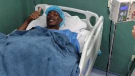 Luis Arroyo luego de su primera operación.