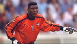 Peter Rufai, portero nigeriano.