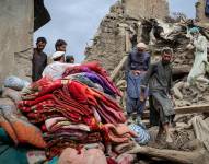 Entre los heridos, solo se ve a hombres, a las mujeres no se las muestra.