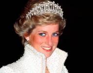 Un usuario de Twitter usó a la Inteligencia Artificial para recrear la coronación de la princesa Diana si no hubiese muerto.