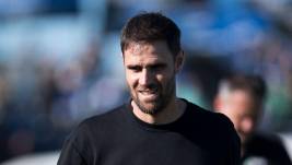 Entrenador uruguayo Joaquín Papa en un partido con el Liverpool de ese país