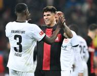 Willian Pacho y Piero Hincapié cuando jugaban en la Bundesliga.