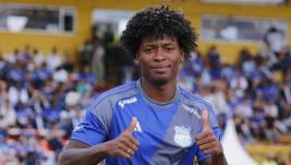 Jackson Rodríguez en un partido con Emelec