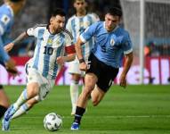 Lionel Messi no pudo ante Uruguay.
