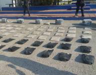 Imagen de kilos de marihuana saborizadas hallada en una vivienda del suroeste de Guayaquil.