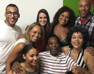 Pelé (+) y sus hijos.