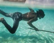Los Bajau es un grupo de nativos de ciertas partes de Indonesia que pueden bucear hasta 70 metros bajo el agua.