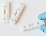 Los especialistas advierten que un resultado negativo en los primero días de síntomas deben ser tomados con cautela