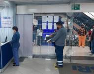 Imagen referencial de atención en el SRI.