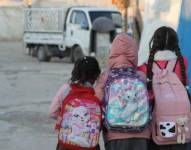 Niñas yazidíes es un campo de refugiados.