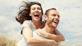 El ejercicio y una buena alimentación ayudan a una vida sana, pero hay otras cosas que también contribuyen.