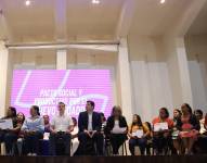 El Presidente de la República, Daniel Noboa, participó de la firma del Pacto Social y Productivo del Ecuador que impulsa el empleo joven, los emprendimientos para dinamizar la economía y aumentar las plazas de trabajo de los ecuatorianos.