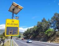 En sitios estratégicos se han colocado fotorradares para medir la velocidad en vehículos. Foto: Archivo / Referencial