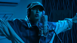 La canción, de 2 minutos y 30 segundos de duración, ya está disponible en todas las plataformas digitales.