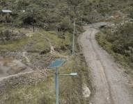 Proyecto de electrificación con tecnología solar en Carchi y Esmeraldas.