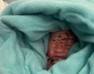 Imagen de archivo de un bebé recién nacido.