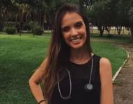 Vivian Gomes, de 27 años, mide 1,62 m y pesa 46 kilos, y está intentando engordar.