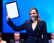 Johanna Verdezoto recibe sus credenciales como consejera del CPCCS.