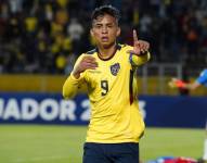 Michael Bermúdez hace un gol con la Selección de Ecuador Sub 17