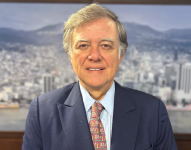 Roberto Salas Guzmán, economista | 04-12-2025