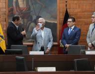 El alcalde Santiago Guarderas presidió la ceremonia de posesión de los concejales alternos.