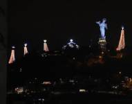 La noche de este viernes 9 de diciembre del 2022 se encendieron las luces del pesebre del Panecillo.