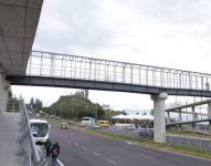 La obra cuenta con rampas de acceso, de 1,80 metros de ancho, y loza principal de 2 metros ancho.