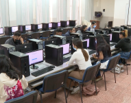 Universidades de Guayaquil y Quito habilitaron salones para que los postulantes rindan la prueba Transformar, de acceso a los centros de estudios públicos.