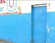 Imagen de un colegio víctima de extorsiones en Guayaquil.