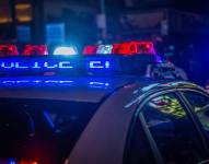 Fotos de las luces en la parte superior de una patrulla de policía