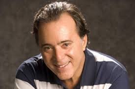 El camaleónico Tony Ramos