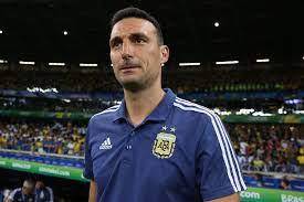 Scaloni: “Hay que disfrutar a Messi ahora, no pensar en el futuro”